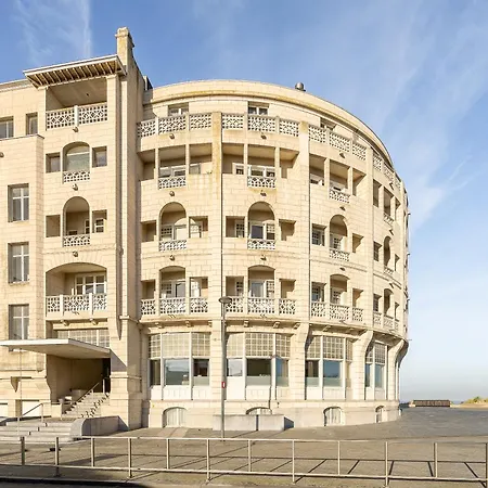 La Rotonde 7 Face A La Dans Un Cadre Unique A Westende By La Conciergerie Apartment